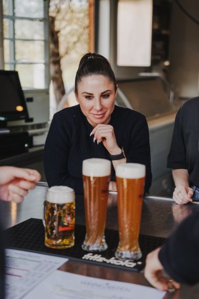 Ausschank im Weingarten